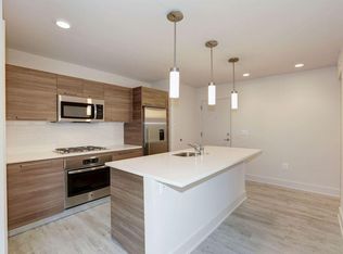 626 E St SE #203, Washington, DC 20003