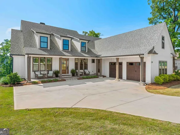 54 N Cove Dr, Newnan, GA 30263