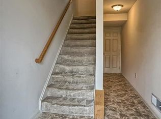 5 Crossgate Cir, Lemoyne, PA 17043