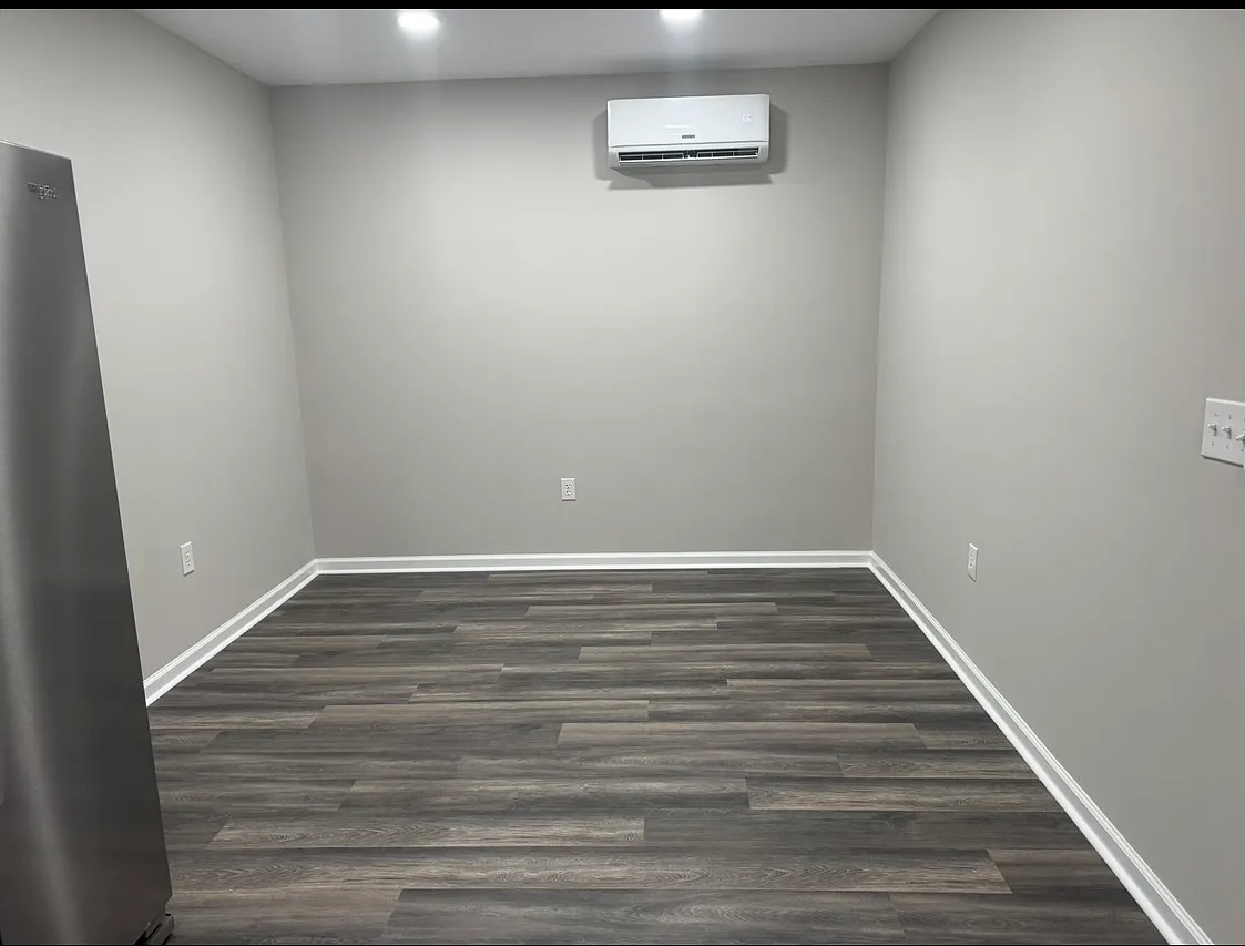 2 bed, $1,000 — Photo 3