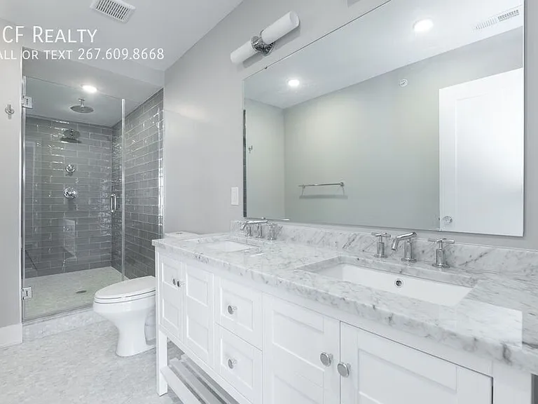 711 N 16th St #3 — Photo 7