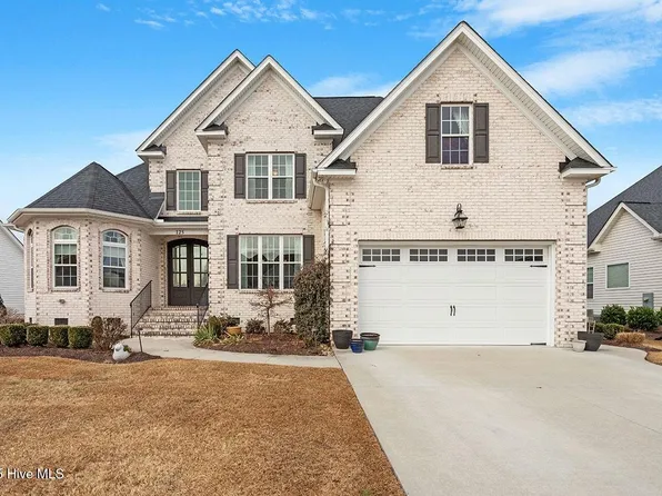 125 Blackwater Drive, Winterville, NC 28590