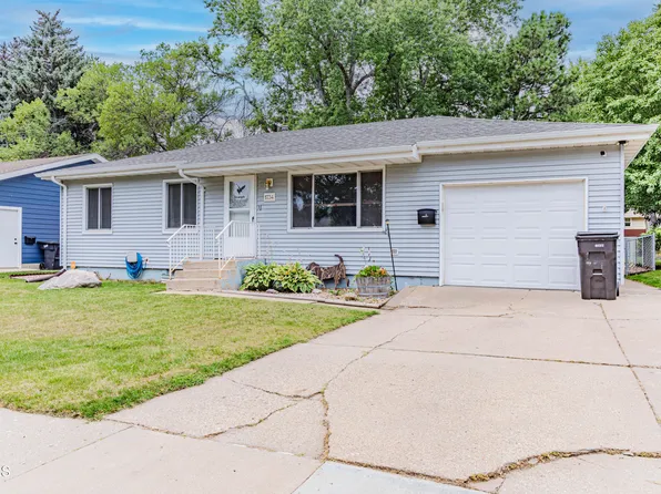 1734 Marian Dr, City Of Bismarck, ND 58501