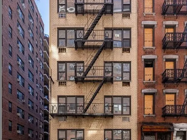 406 E 63rd St, New York, NY 10065