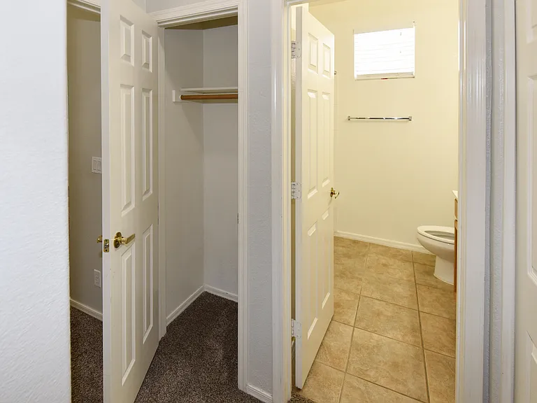 1335 E June St #213 — Photo 23