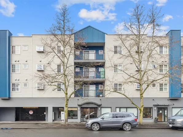 12345 Roosevelt Way NE #404, Seattle, WA 98125