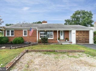 5750 York Rd, Spring Grove, PA 17362