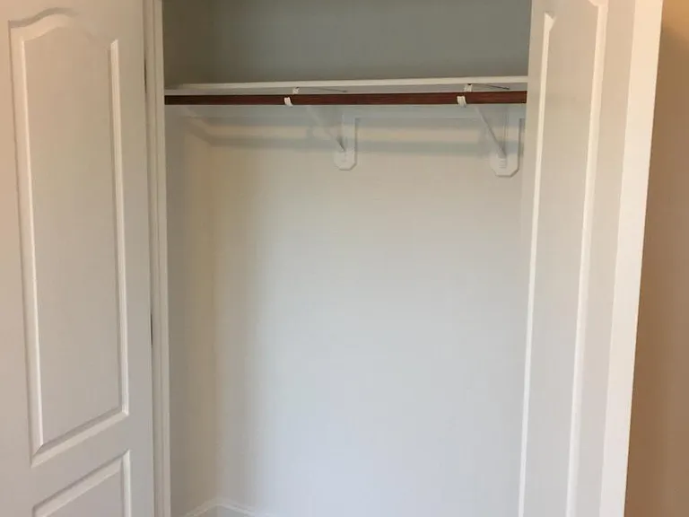1036 Cotulla Dr — Photo 15