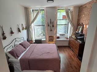 273 E 10th St APT 4, New York, NY 10009