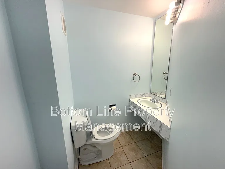 7838 Hummingbird Ln — Photo 5