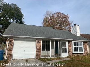 9520 One Notch Rd, Ladson, SC 29456