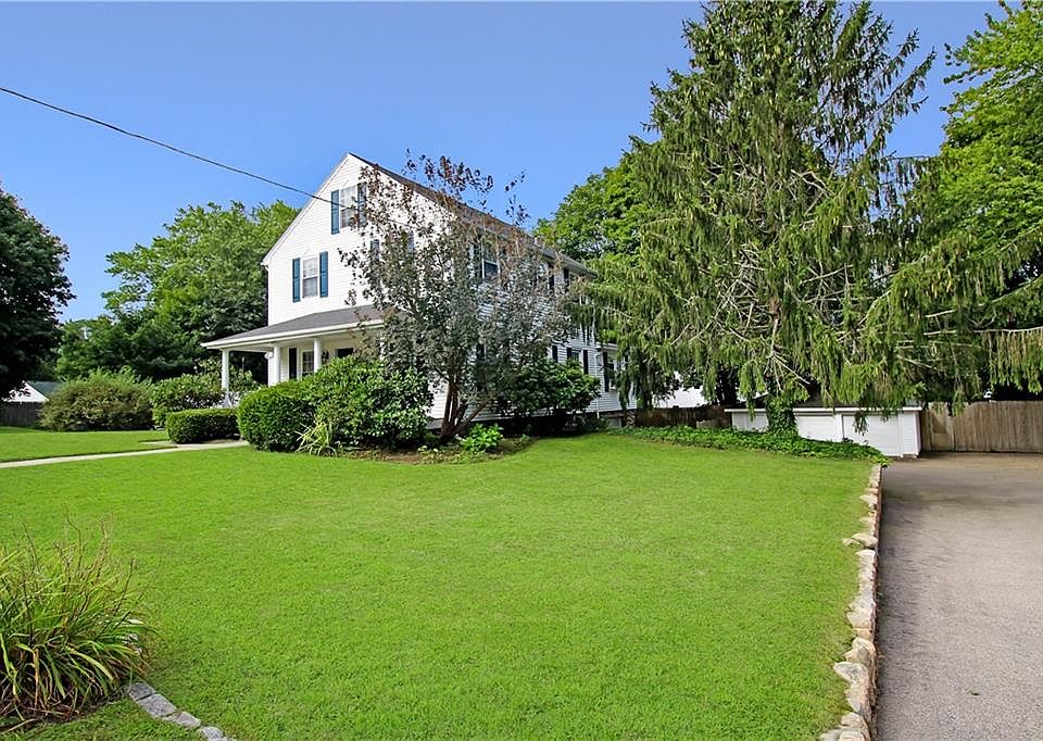 392 Bradford Rd, Bradford, RI 02808 Zillow