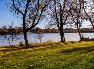 2091 Lakeside Dr, Lexington, KY 40502