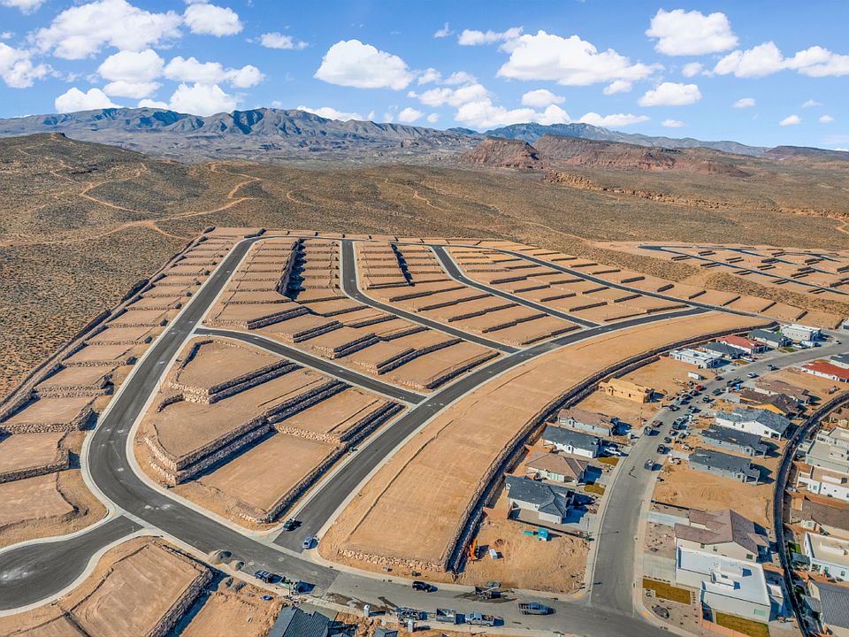 New Homes for Sale in Southern Utah - Aerial View of Cecita Crest Community