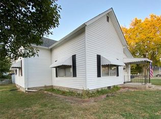306 Walnut St, Shirley, IN 47384