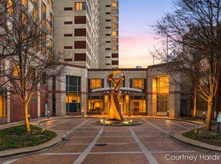 128 Campau Cir NW, Grand Rapids, MI