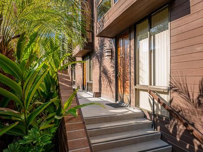 1033 Carol Dr APT T13, West Hollywood, CA, 90069