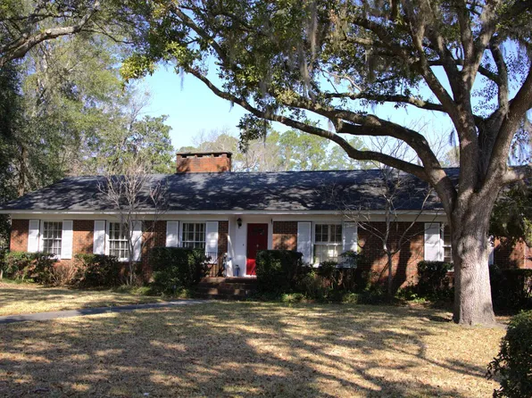 786 4th St E, Estill, SC 29918