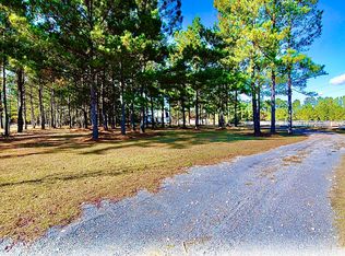 105 Mini Farm Rd, Bonneau, SC 29431