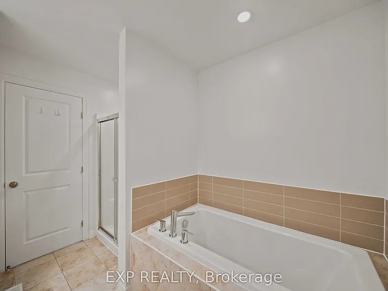 615 Spring Valley Dr — Photo 16