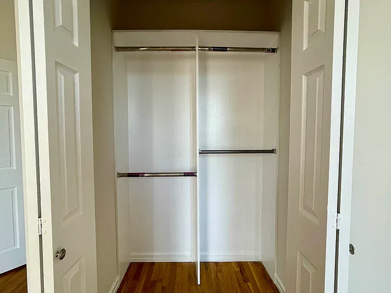 205 Luquer St #3L — Photo 10