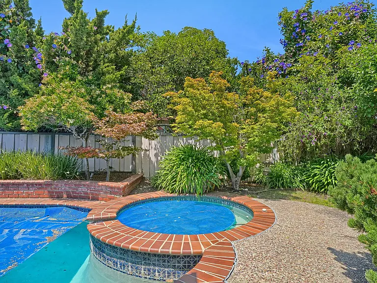 3596 Louis Rd — Photo 36