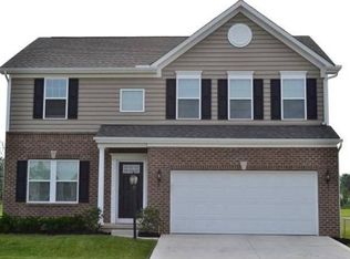 156 Georges Creek Dr, Pickerington, OH