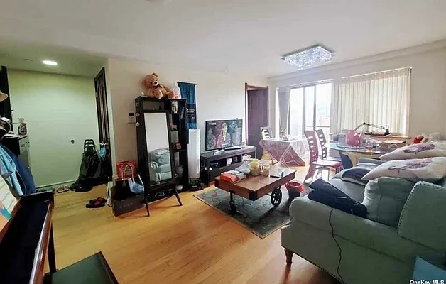 Sold by Keller Williams Realty Landmark | media 3