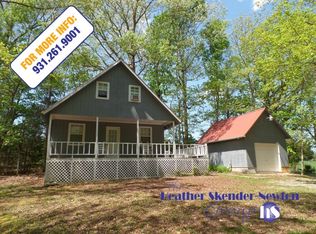 8984 Fox Hill Rd, Baxter, TN 38544
