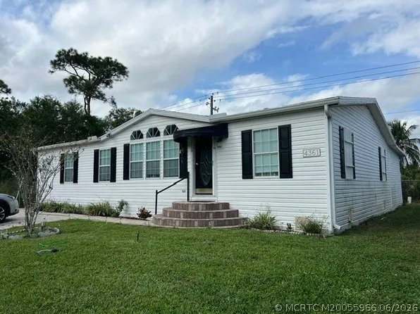4361 1st Ct, Lake Worth, FL 33462