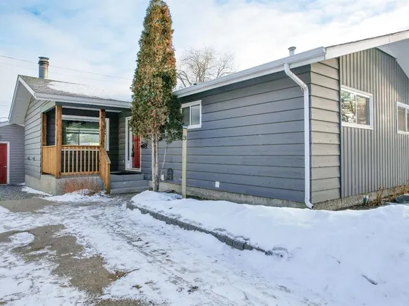 3 S Montcalm Ave, Camrose, AB T4V 2K9