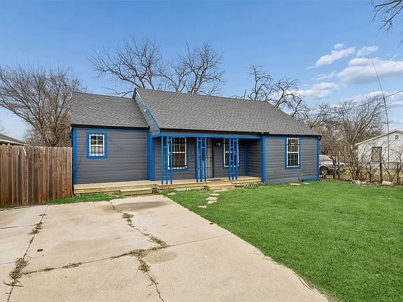 3rd image of 3847 Stalcup Rd