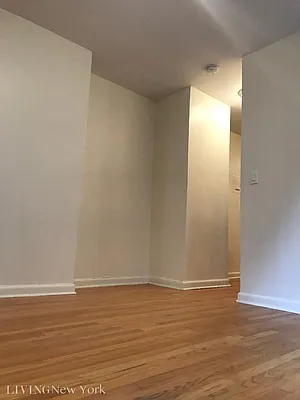 Rented by Living New York | media 9