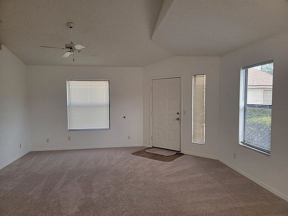 4th image of 2829 Stoneway Ln APT D