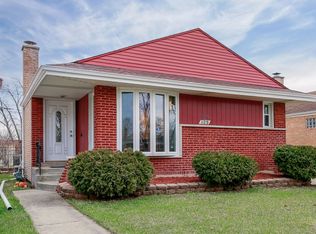 129 Rice Ave, Bellwood, IL 60104