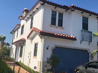 11700 SW 13th Ln, Pembroke Pines, FL 33025