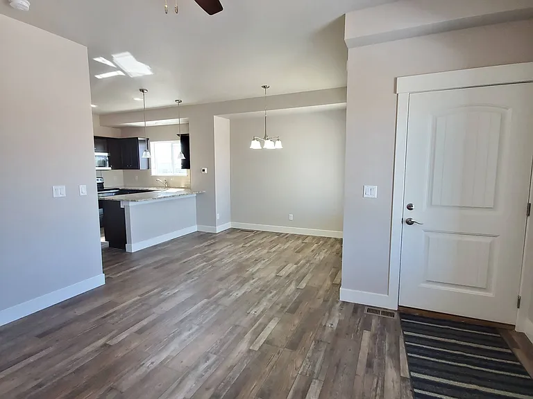 1721 Westward Cir #3 — Photo 6