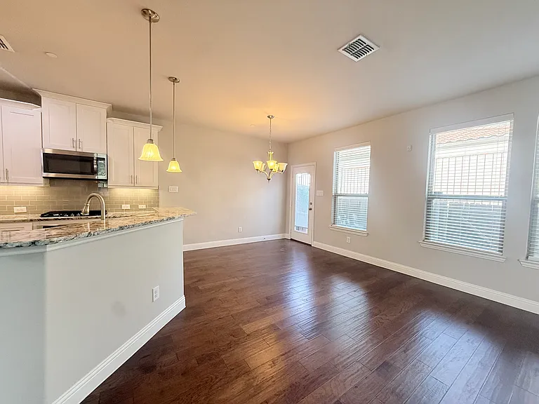 6300 Hermosa Dr — Photo 17