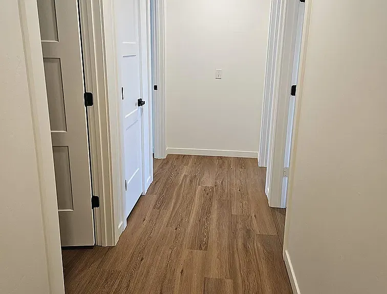 1148 Edington Ave — Photo 6
