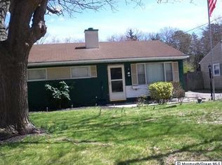 25 Mill Creek Rd, Bayville, NJ 08721