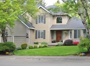 14797 SW Woodhue St, Tigard, OR 97224