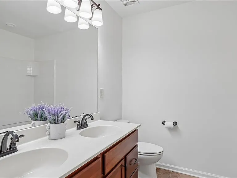 5811 Kendrix Ridge Dr — Photo 58