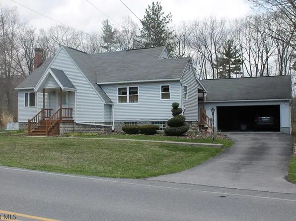 3243 Homers Gap Rd, Altoona, PA 16601