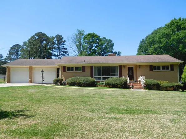 802 Thompson St, Gaffney, SC 29340