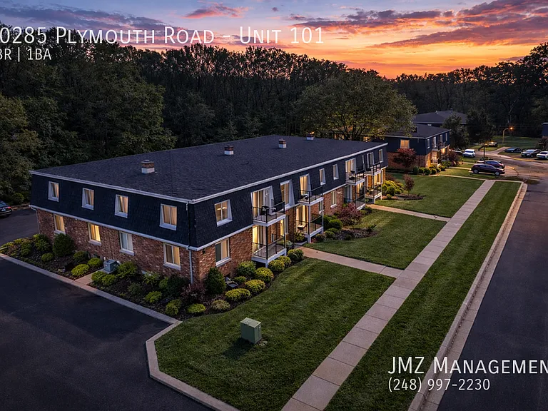 40285 Plymouth Rd #101 — Photo 33