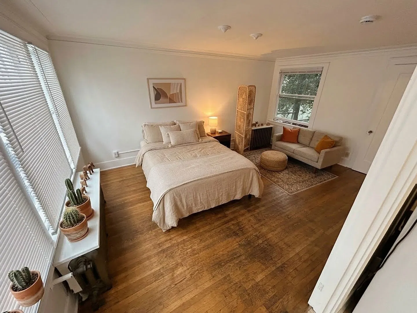 The Frederick Apartments — Photo 2
