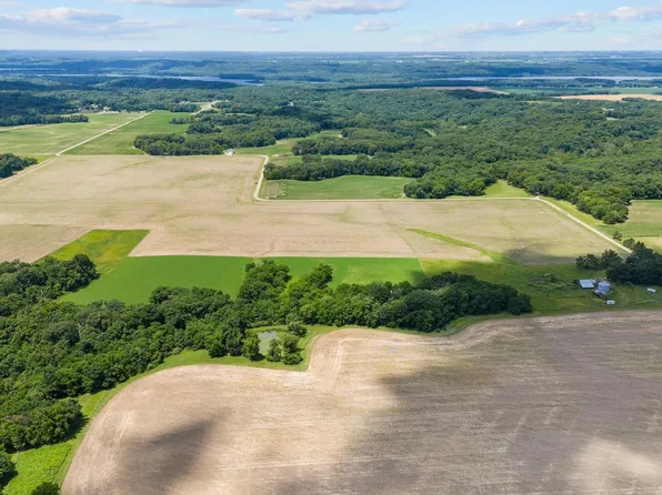 1401 Hickory Grove Rd, Lacon, IL 61540