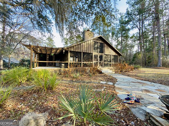 2nd image of 295 Incachee Ct