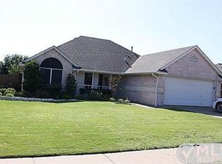 521 Wild Springs Dr, Midlothian, TX 76065