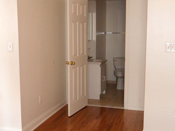 4th image of 901 N Broad St APT 205